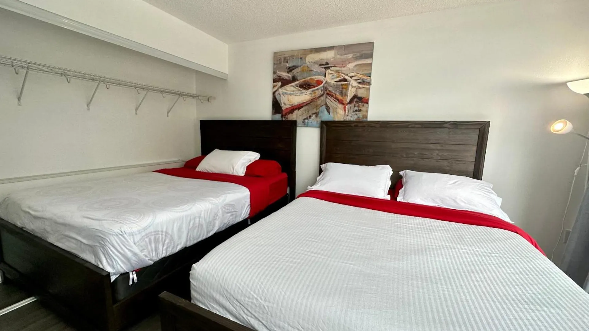 City Lake 2 Storey Condo Toronto Apartament